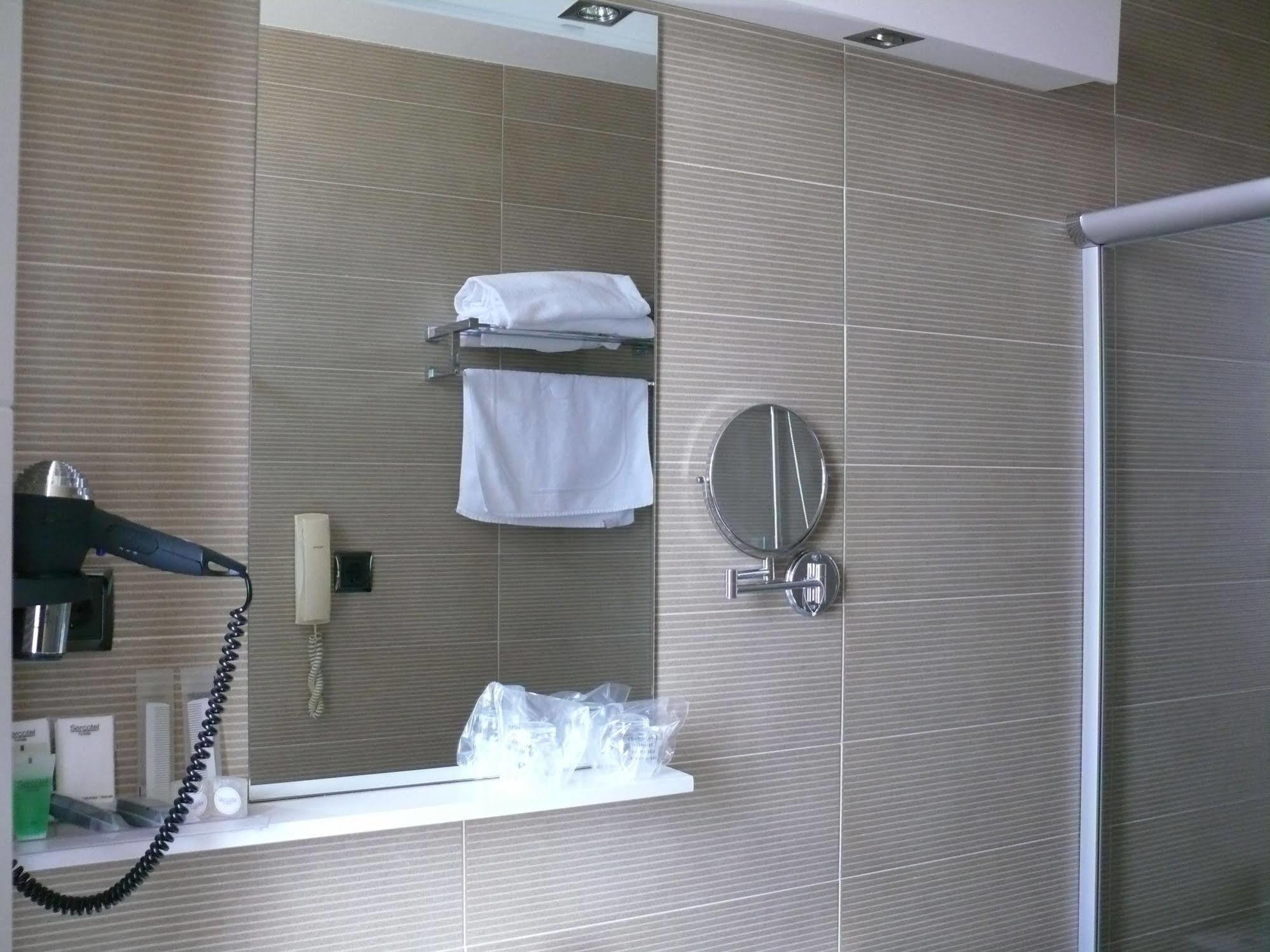 Hotel Los Angeles Guarnizo Phòng bức ảnh